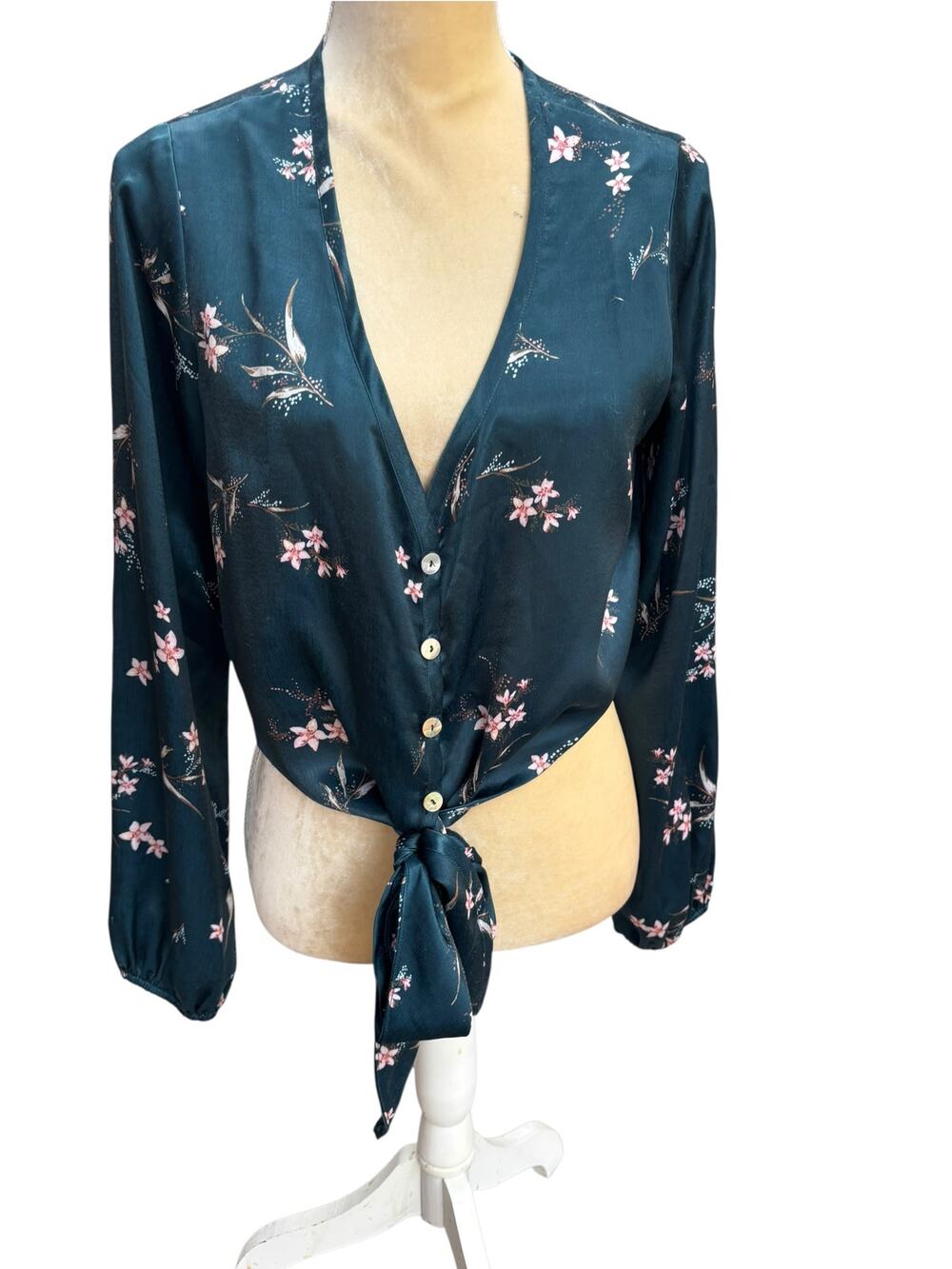 Show Me Your Mumu Tatum Tie Top Floral Print Size Small NEW Green